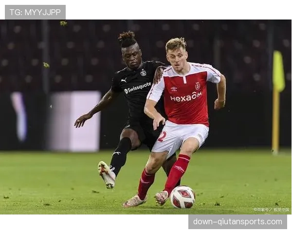 全场战报:兰斯1-1南特,双方各有一名球员被罚下 全场战报:兰斯1-1南特,双方各有一名球员被罚下